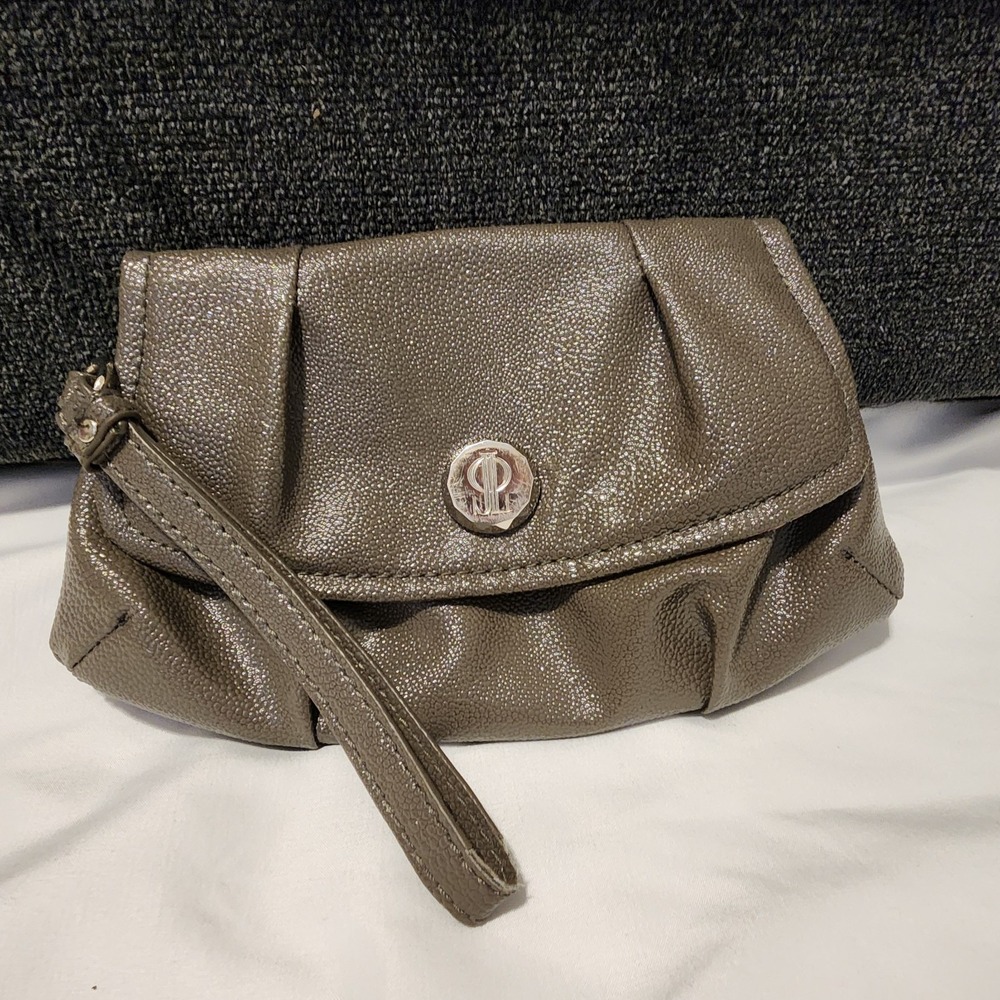 Vintage Jennifer‎ Lopez Pebbled Grey Wristlet